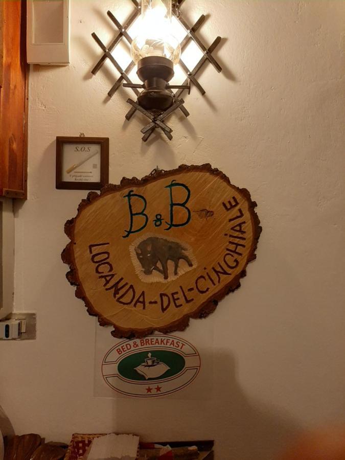 B&B La Locanda Del Cinghiale Aurano Exterior photo