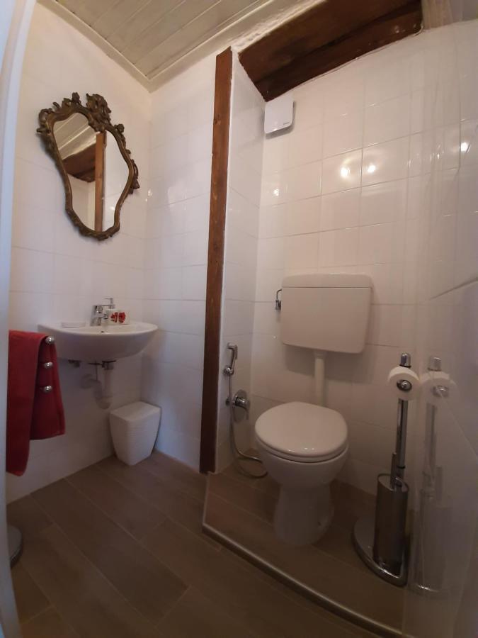 B&B La Locanda Del Cinghiale Aurano Exterior photo