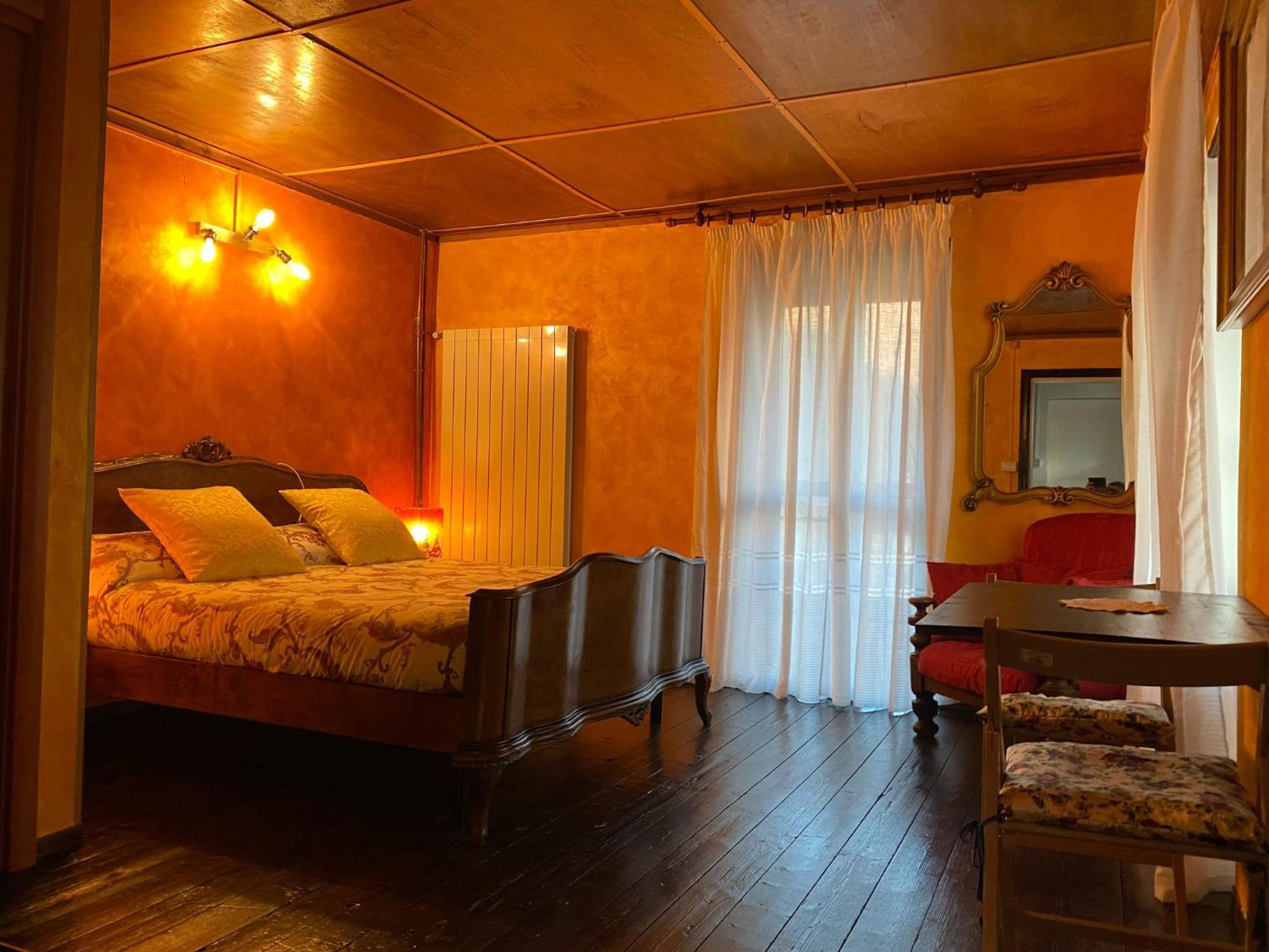 B&B La Locanda Del Cinghiale Aurano Exterior photo